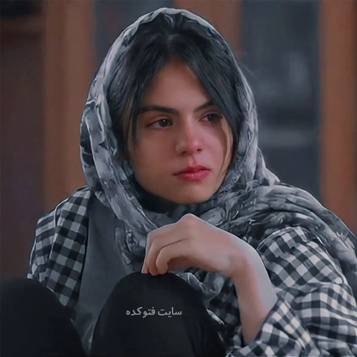 مائده سریال زخم کاری خودکشی کرد