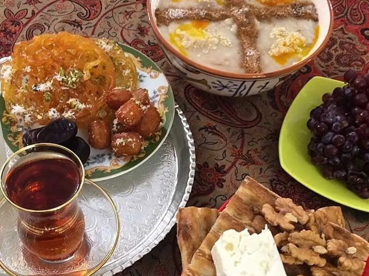 برنامه غذایی مناسب روزه داران؛ چه غذاهایی برای افطار و سحر مناسب است؟