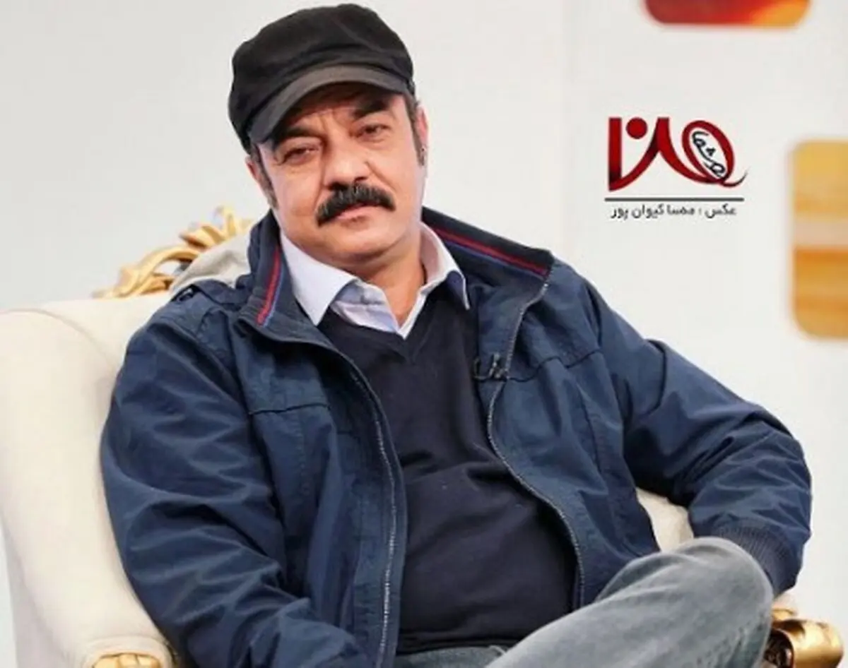 بازیگز زن معروف در آغوش سعید آقاخانی|اولین صحنه در آغوش کشیدن زن و مرد در سینمای بعد از انقلاب +فیلم