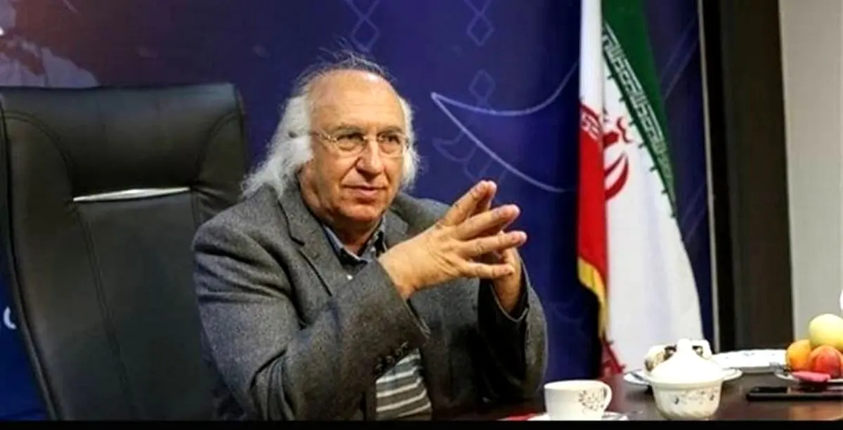 استاد دانشگاه معروف آسمانی شد
