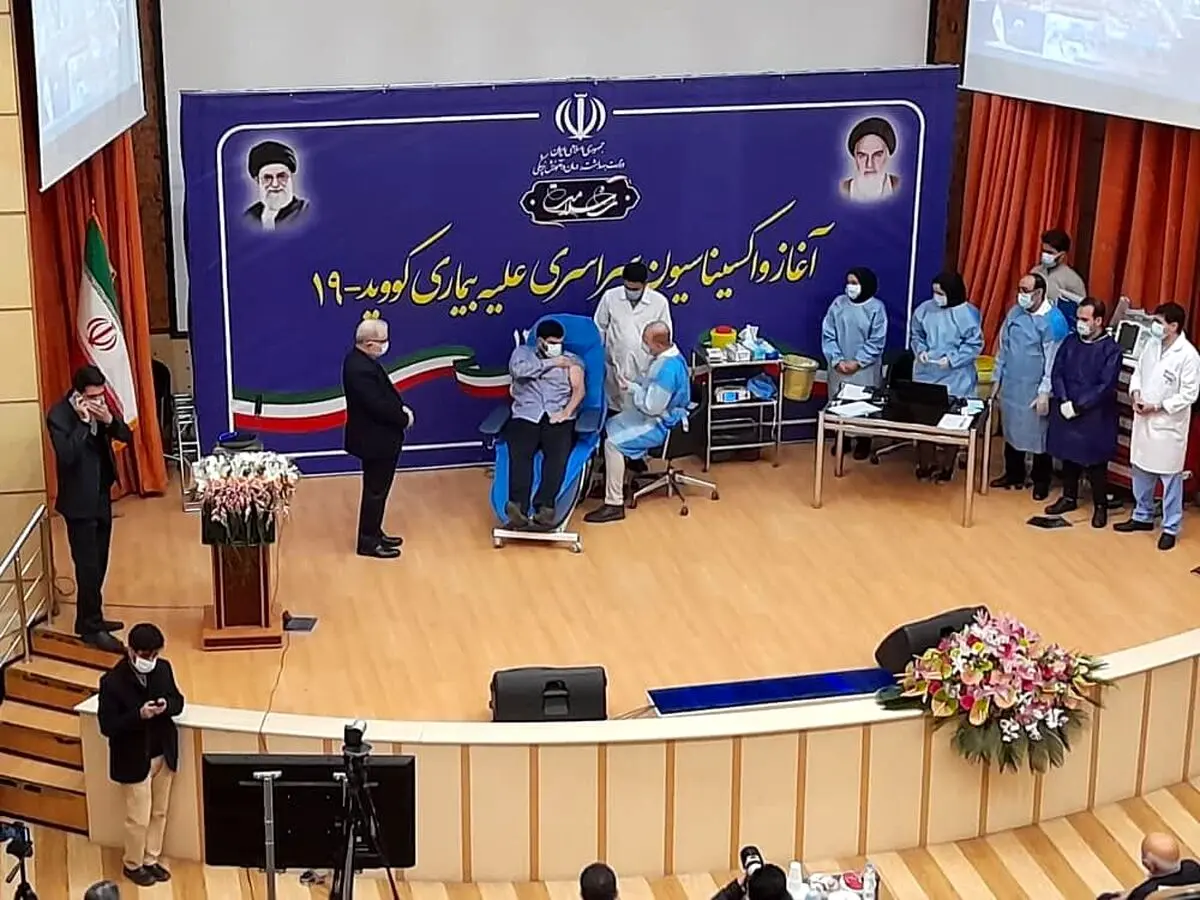 ماجرای دایی و عموهایی که بدون نوبت واکسینه شدند!