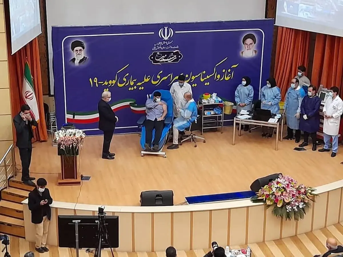 ماجرای دایی و عموهایی که بدون نوبت واکسینه شدند!