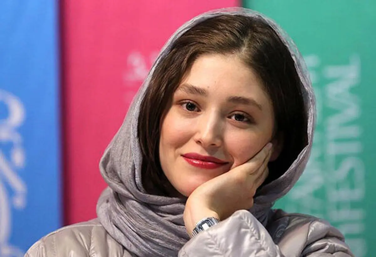 فرشته حسینی از ایران رفت