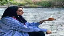 عکس لو رفته ترلان پروانه با تیپی پسرانه و کلاه کپ