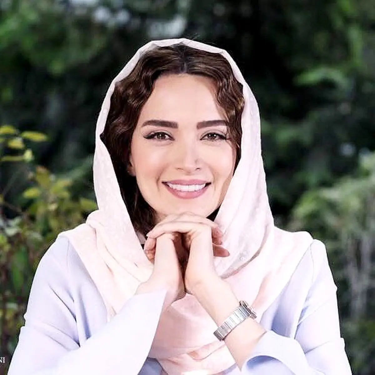 استایل گنگ و خاص بهنوش طباطبایی | بهنوش طباطبایی از کی انقدر خفن میگرده!!
