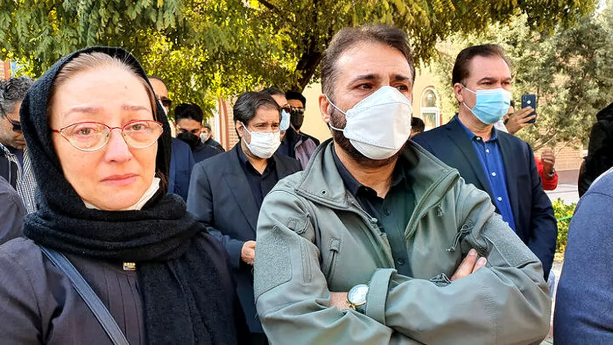 صحبت های بازیگر معروف در ختم آرمان عبدالعالی| واکنش هنرمندان به اعدام آرمان